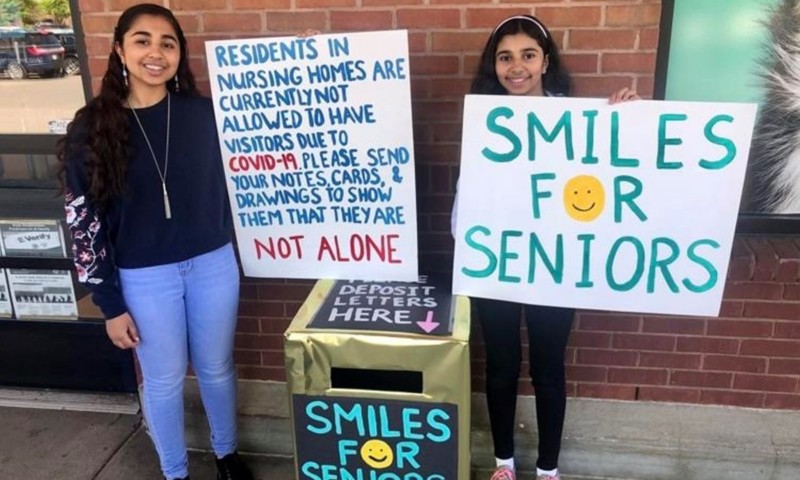 Ravenwood High Student Sends Smiles to Seniors Ravenwood High Student Sends Smiles to Seniors