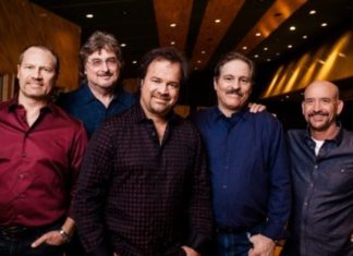Restless Heart Hosts Livestream From the Franklin Theatre Restless Heart